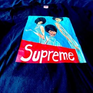 Supreme Group Tee 👕 Large